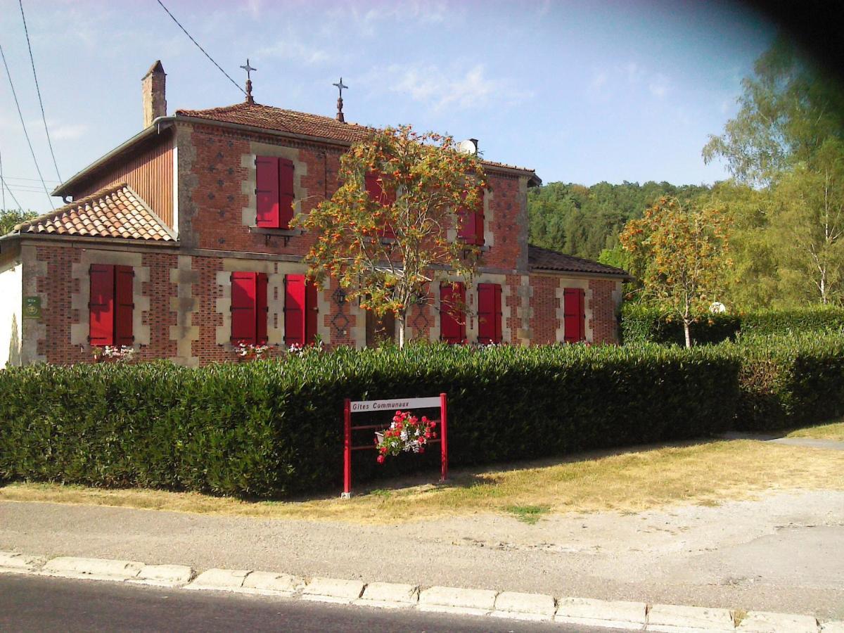 Gite Communal Villa Futeau Exterior photo